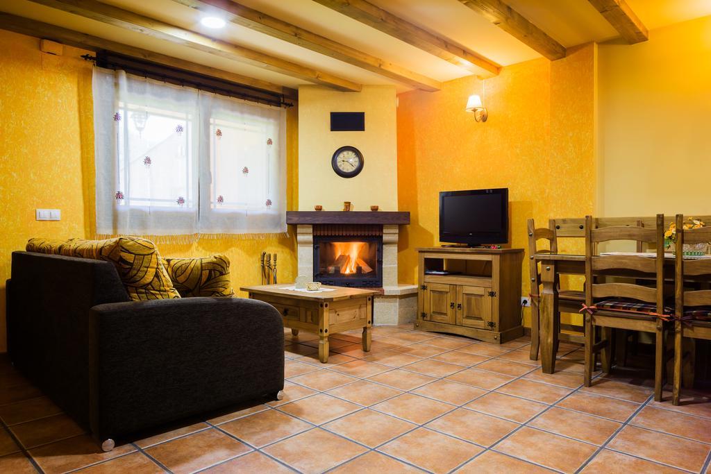 Apartamentos Rurales L'Abiseu Caboalles de Abajo Eksteriør bilde