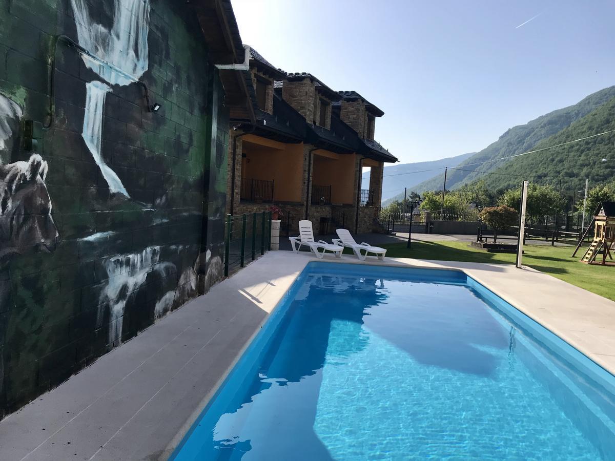 Apartamentos Rurales L'Abiseu Caboalles de Abajo Eksteriør bilde